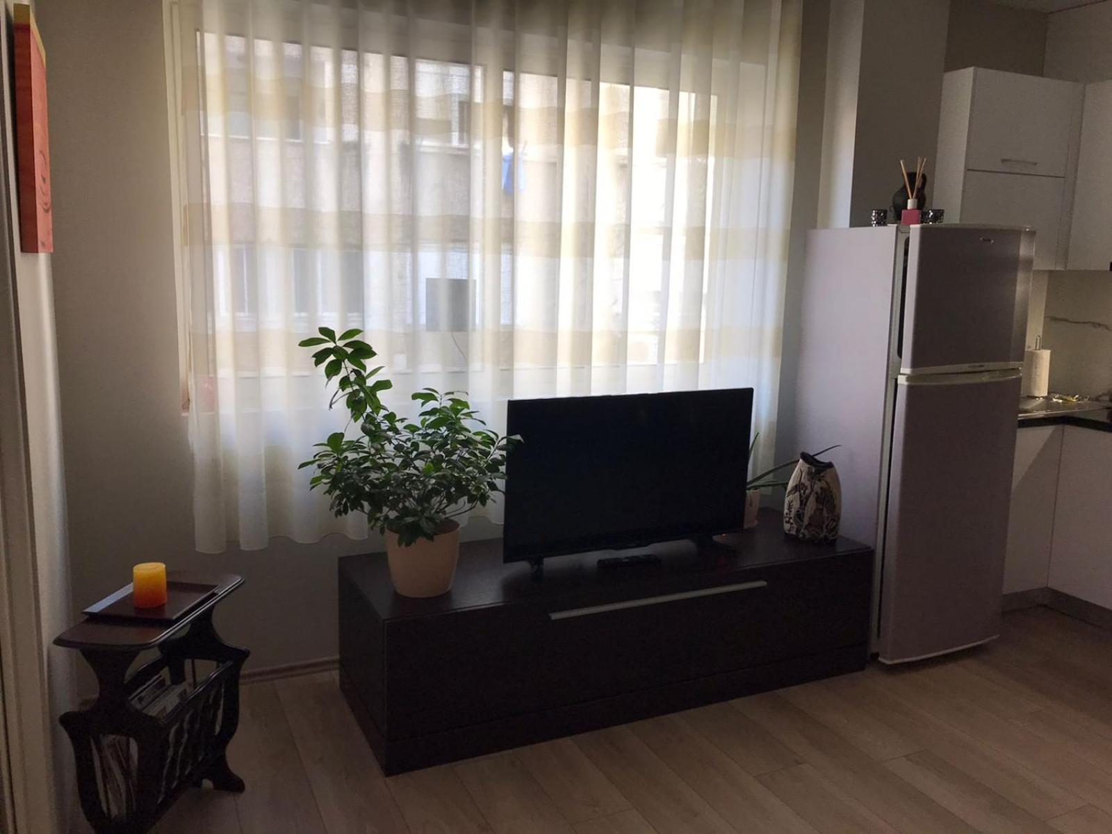 Home Away From Home Apartment Durres Bagian luar foto